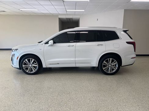 Used 2024 Cadillac XT6 Premium Luxury w/ Technology Package image 9