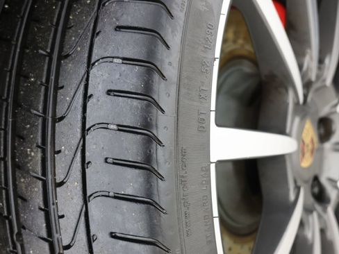 Used 2013 Porsche 911 Carrera S image 14