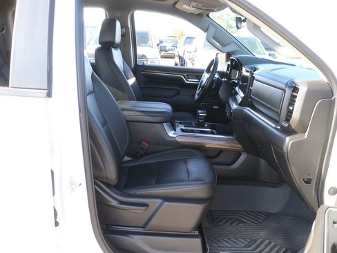 Used 2024 Chevrolet Silverado 1500 RST w/ Convenience Package II AWD/4WD image 33