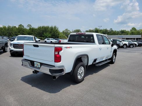 Used 2025 Chevrolet Silverado 2500 LT w/ Safety Package AWD/4WD image 6