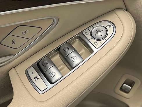 Certified 2022 Mercedes-Benz GLC 300 4MATIC image 16
