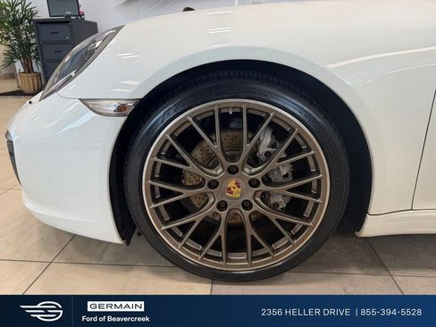Used 2017 Porsche 911 Carrera RWD image 8