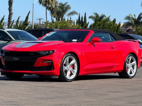 Used 2019 Chevrolet Camaro SS image 8