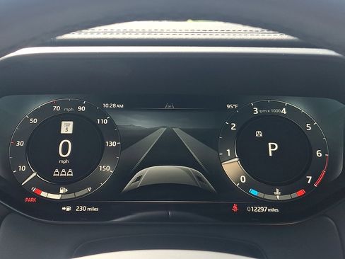 Used 2025 Land Rover Range Rover Sport AWD/4WD image 20