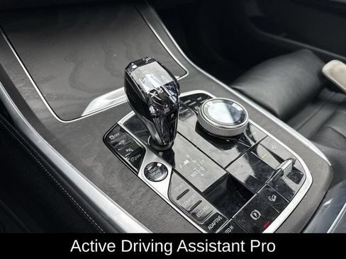 Used 2020 BMW X7 M50i AWD/4WD image 21