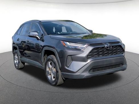 Used 2024 Toyota RAV4 XLE FWD image 8