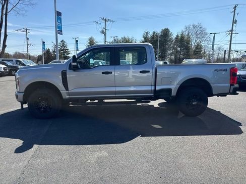 Certified 2024 Ford F250 XL w/ STX Appearance Package image 4