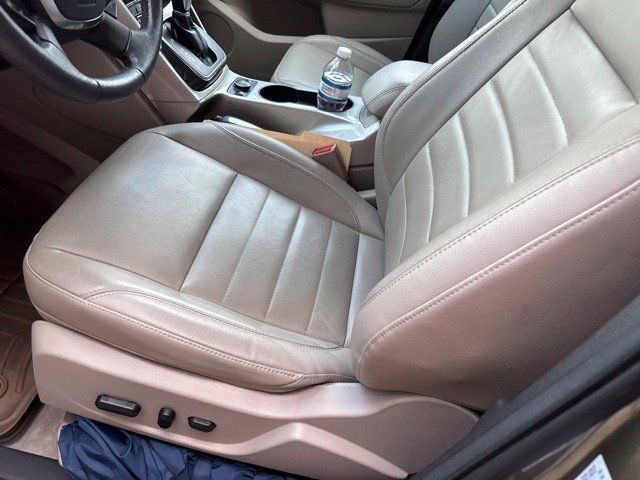 Used 2013 Ford Escape SEL FWD image 3