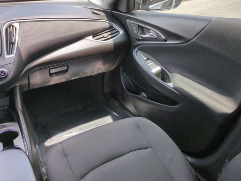 Used 2024 Chevrolet Malibu LT FWD image 16