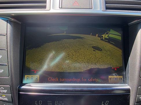 Used 2010 Lexus LS 460 w/ Luxury Value Edition RWD image 25