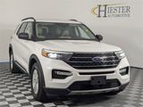 Used 2020 Ford Explorer XLT w/ Equipment Group 202A image 2