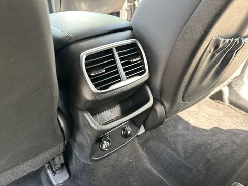 Used 2020 Hyundai Santa Fe SEL AWD/4WD image 27