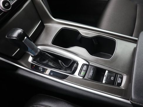 Used 2022 Honda Accord Sport image 16