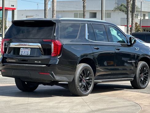 Certified 2024 GMC Yukon SLE RWD image 4