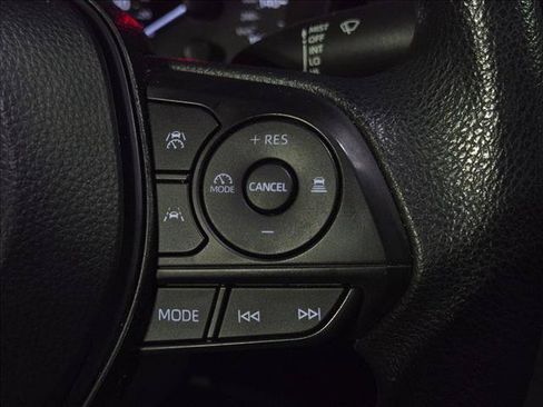 Used 2024 Toyota Corolla Cross AWD Hybrid image 12