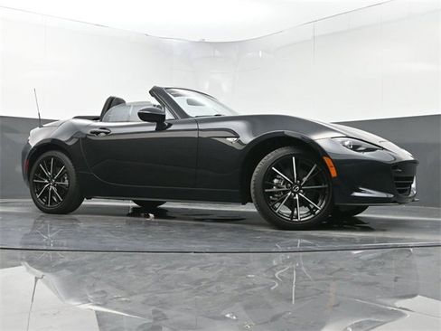 Certified 2024 MAZDA MX-5 Miata Grand Touring image 29