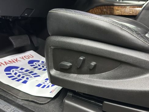 Used 2019 Chevrolet Tahoe Premier image 11