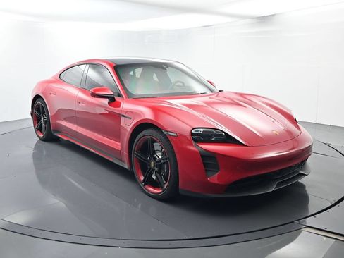 Certified 2022 Porsche Taycan 4S AWD/4WD image 17