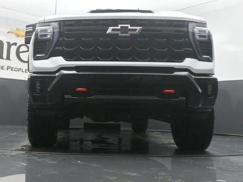 New 2026 Chevrolet Silverado 2500 ZR2 w/ LPO, Dark Essentials Package image 4