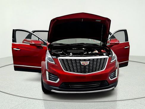 Used 2024 Cadillac XT5 Premium Luxury w/ Technology Package FWD image 15