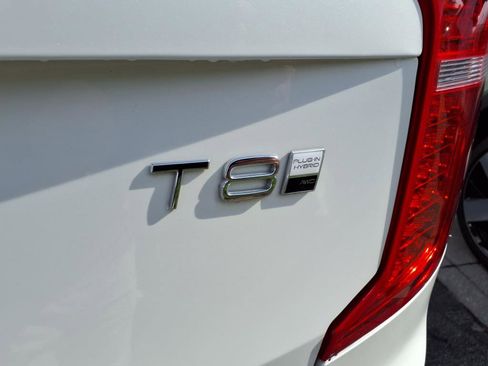 Used 2025 Volvo XC90 T8 Ultra w/ Protection Package Premier image 29