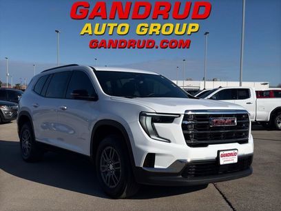 Used 2025 GMC Acadia Elevation