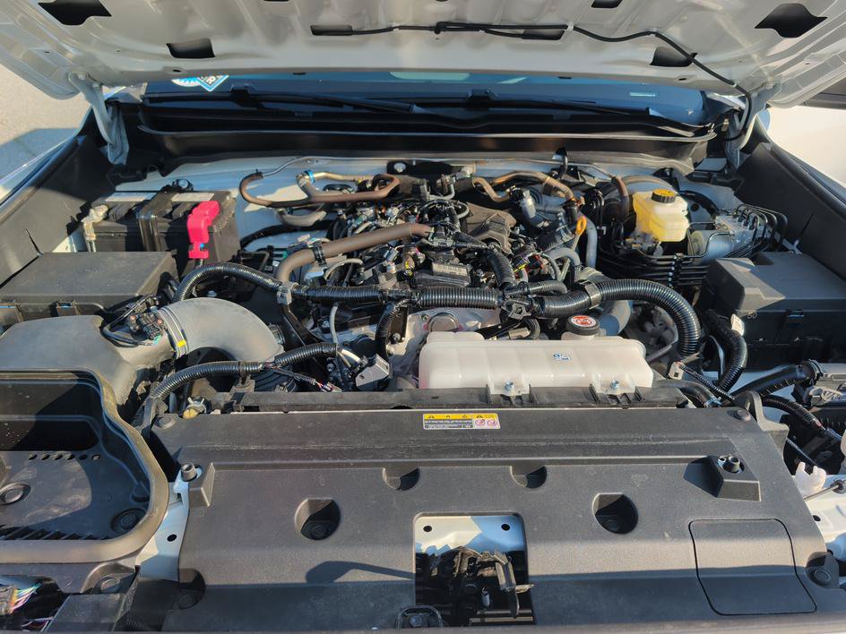 Used 2025 Toyota Tacoma SR RWD image 28