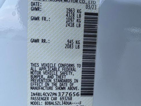Used 2023 Nissan Altima 2.5 SR FWD image 11