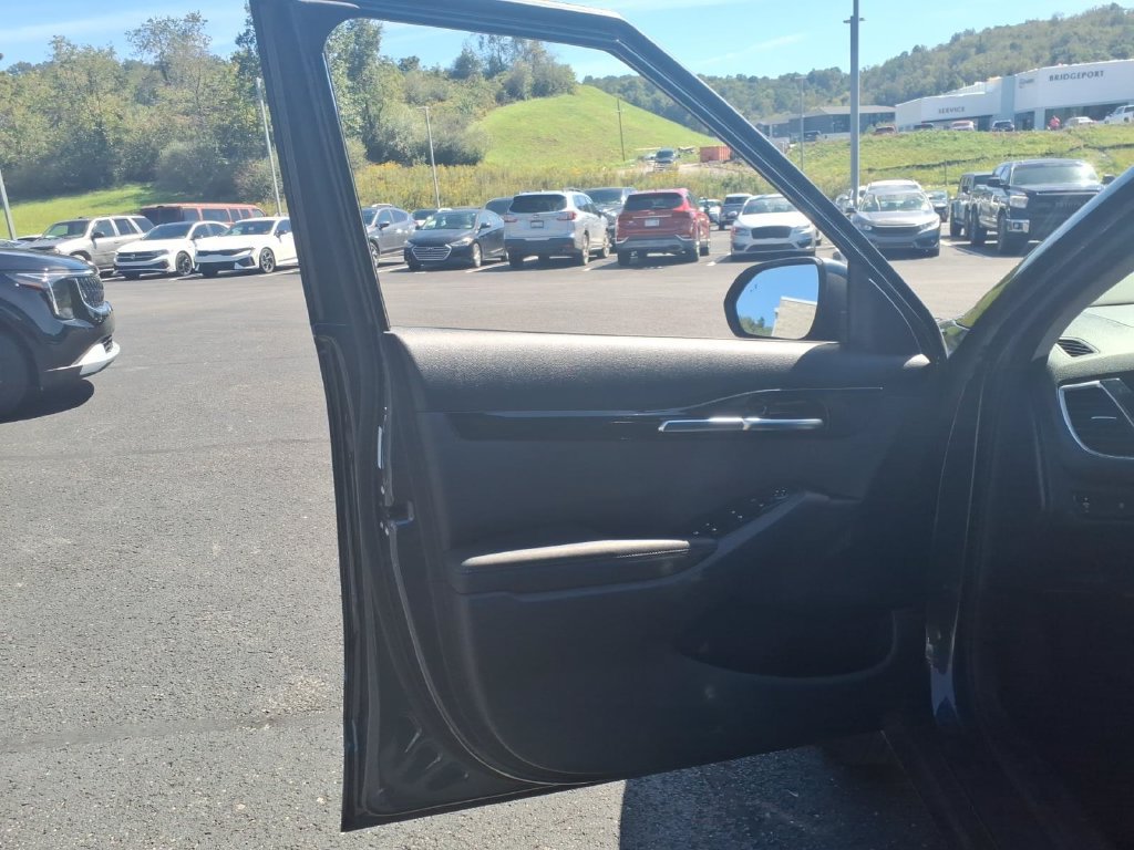 Used 2024 Kia Seltos S AWD/4WD image 10