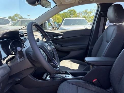 Used 2023 Buick Encore GX Select w/ Experience Buick Package FWD image 12