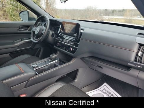 Certified 2024 Nissan Pathfinder Rock Creek image 11