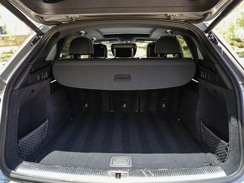 Used 2020 Audi SQ5 Premium w/ Convenience Package AWD/4WD image 32