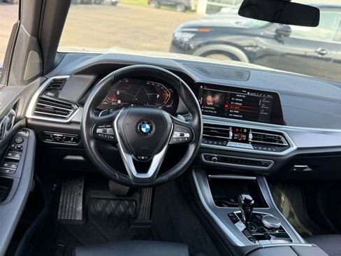 Used 2023 BMW X5 xDrive40i image 9