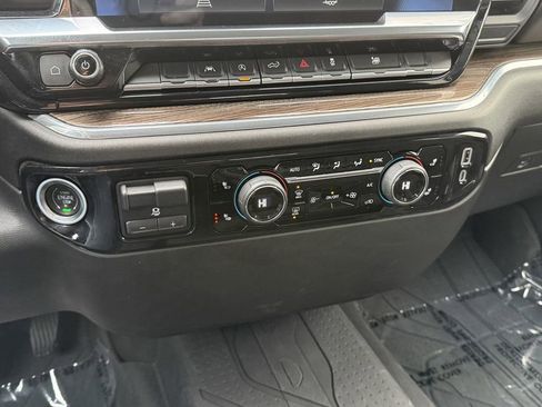 Used 2024 Chevrolet Silverado 1500 RST image 26