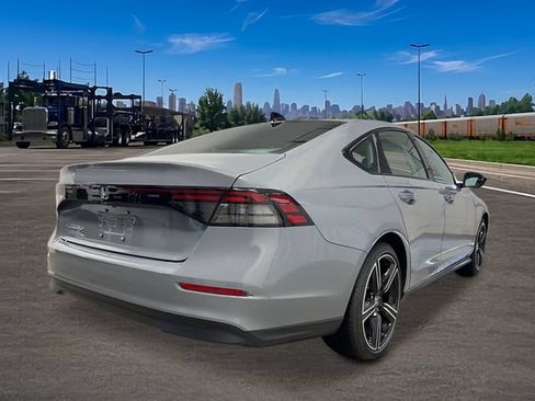 New 2026 Honda Accord SE image 5