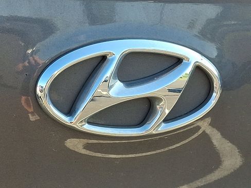 Used 2020 Hyundai Tucson SE AWD/4WD image 8