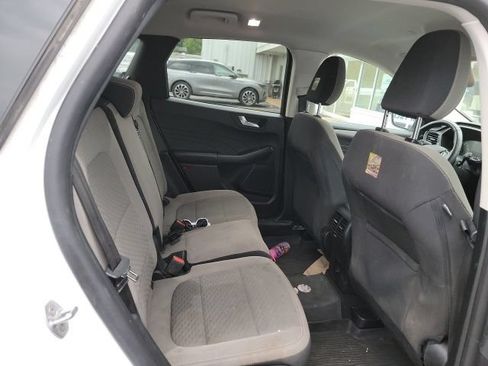 Used 2021 Ford Escape SE w/ Cold Weather Package AWD/4WD image 5