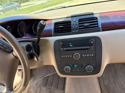 Used 2006 Buick Lucerne CXL w/ Luxury Package FWD image 13