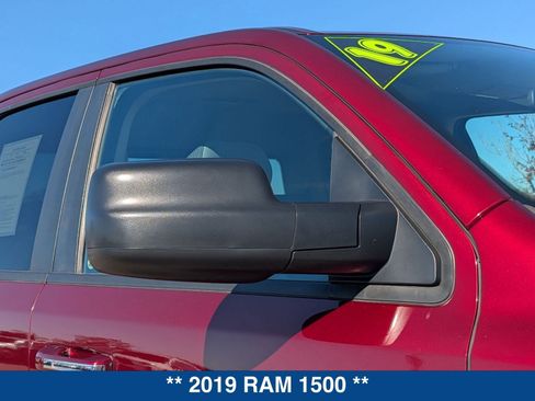 Used 2019 RAM 1500 Big Horn image 10