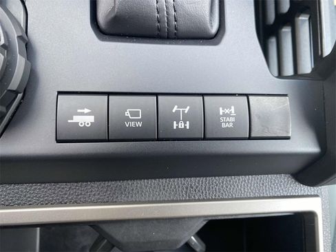 Used 2025 Toyota Tacoma Trailhunter image 25