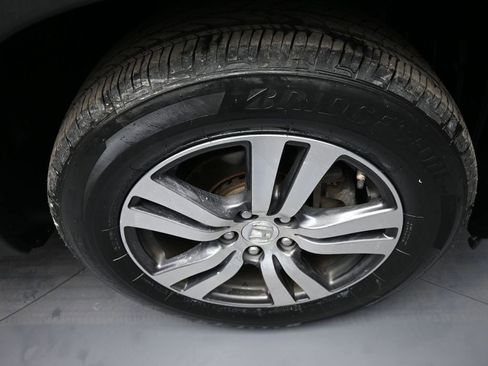 Certified 2017 Honda Pilot EX-L image 13