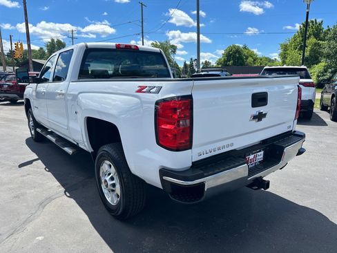 Used 2018 Chevrolet Silverado 2500 LT AWD/4WD image 8