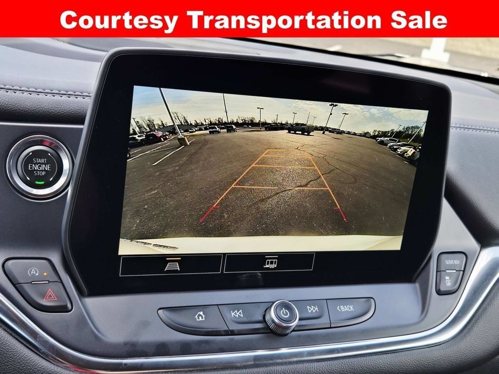 Used 2025 Chevrolet Blazer LT AWD/4WD image 24