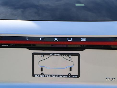 Used 2025 Lexus RX 350 Premium w/ Convenience Package FWD image 5