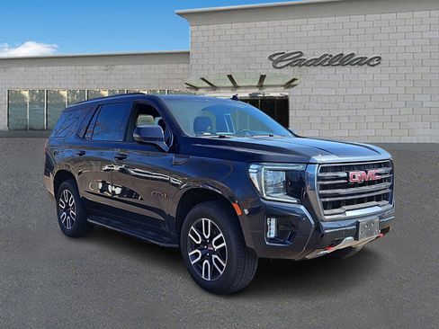 Used 2022 GMC Yukon AT4 image 3