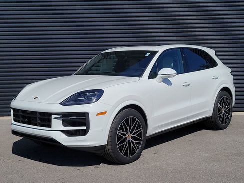 New 2026 Porsche Cayenne AWD/4WD image 1