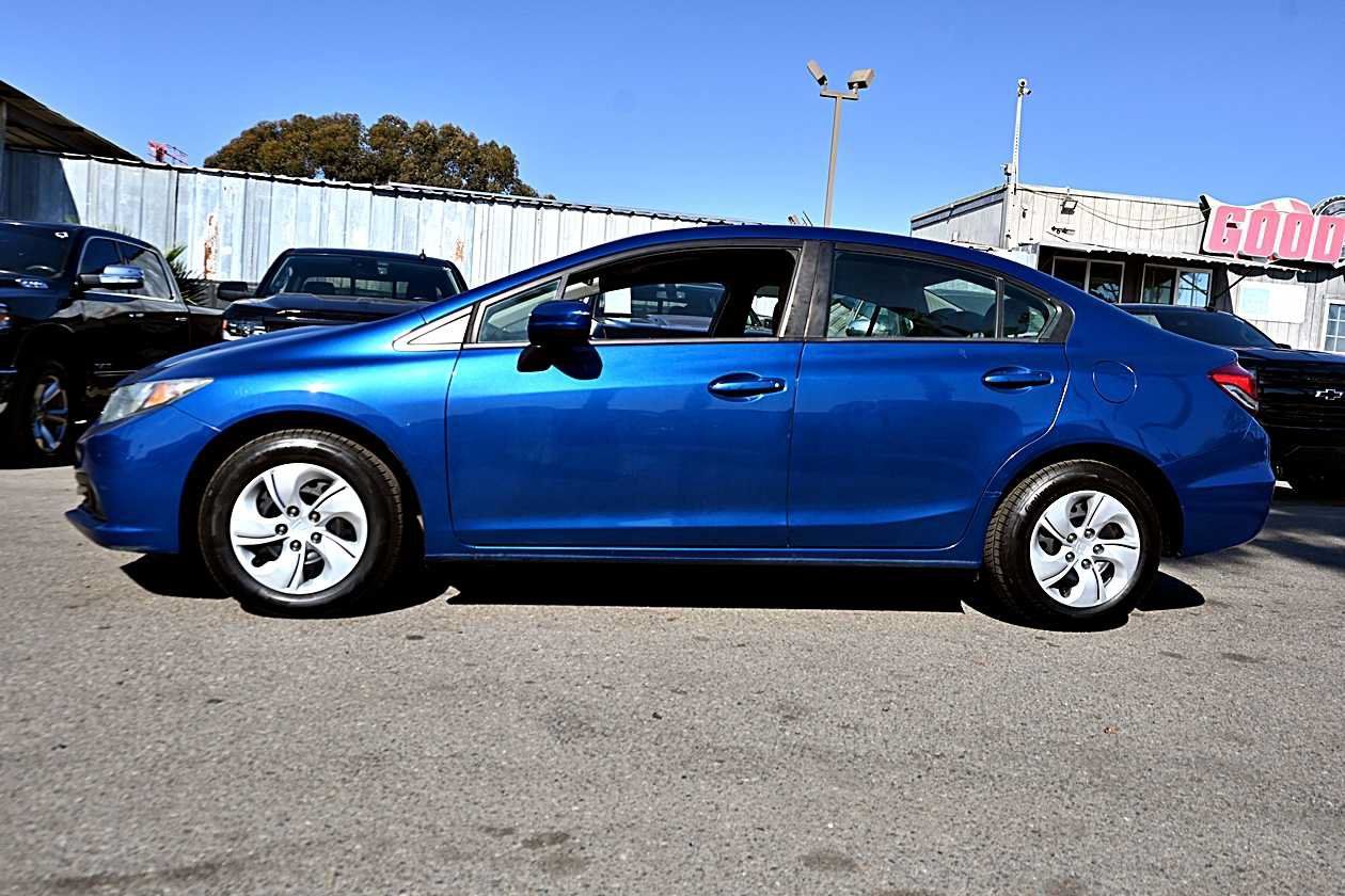 Used 2015 Honda Civic LX image 4