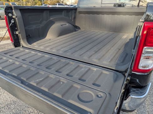Used 2021 RAM 1500 Big Horn image 30
