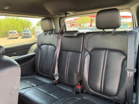 Used 2022 Jeep Wagoneer Series II RWD image 25