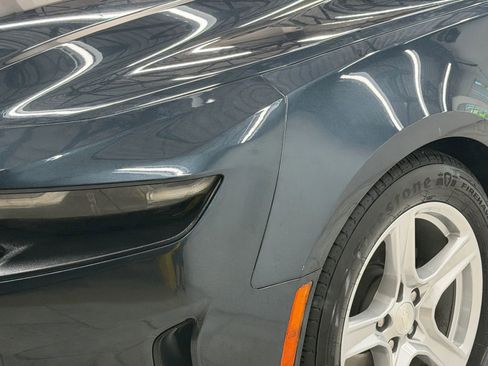 Used 2022 Chevrolet Camaro LT RWD image 4